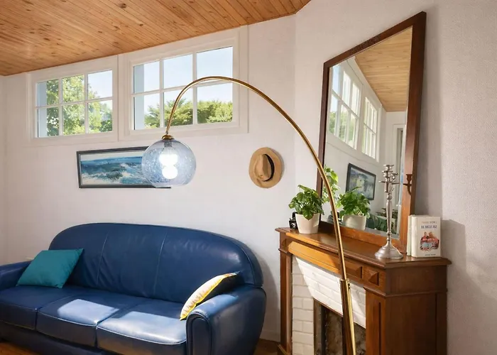 Holiday home Bright House With Terrace And Garden *