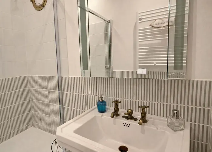 Maison Lumineuse Avec Terrasse Et Jardin Hébergement de vacances *